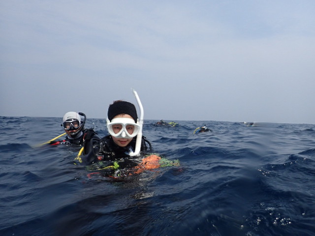 ダイブショップサンライズ　水面