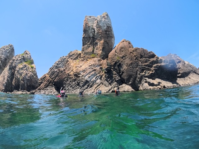 立神岩